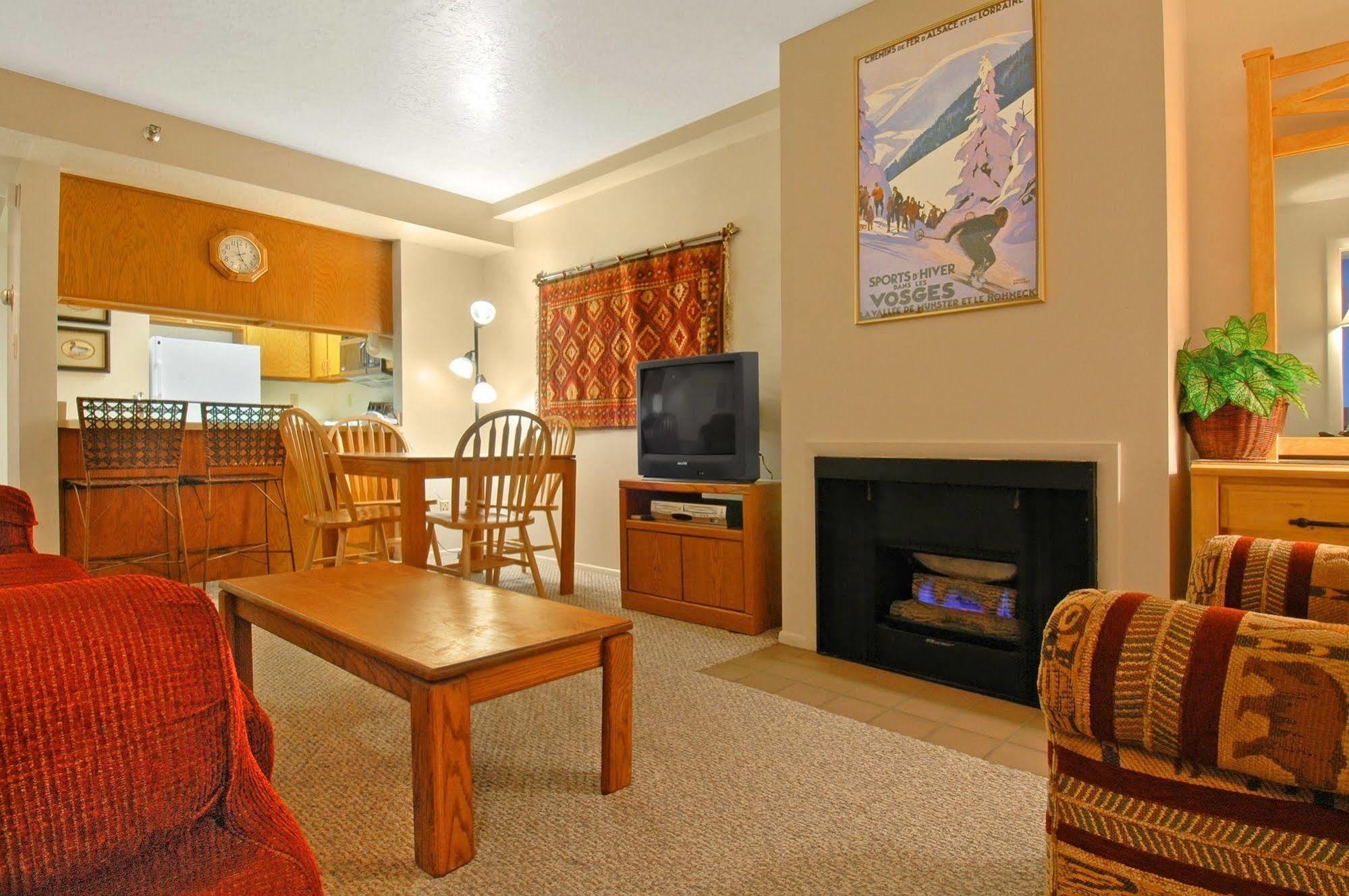 Prospector Accommodations By All Seasons Resort Lodging Park Stadt Exterior foto